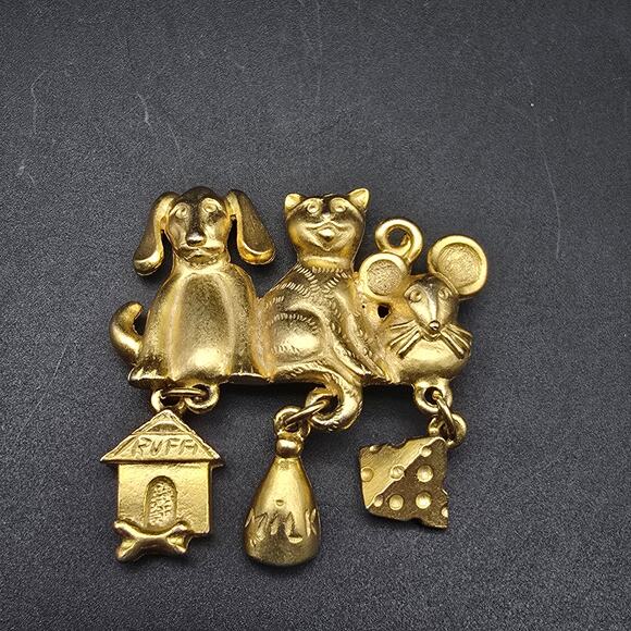 Cat Dog Mouse Brooch with Charms Gold Tone Animal Jewelry 1990s - Picture 1 of 6